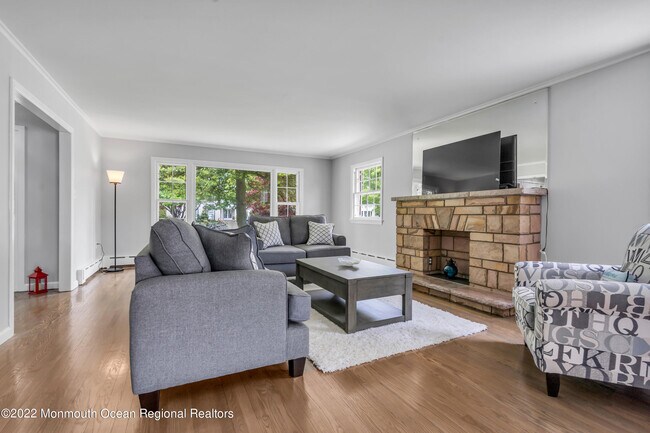 Building Photo - A208 Trenton Blvd