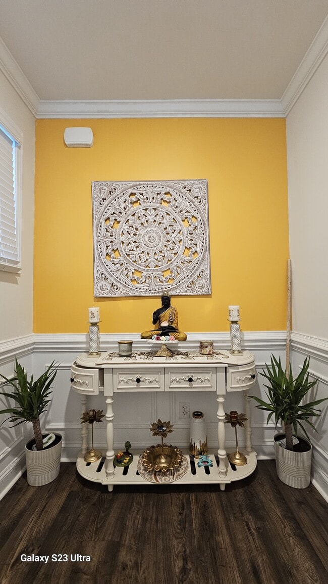 Building Photo - 1657 Pendula Ln