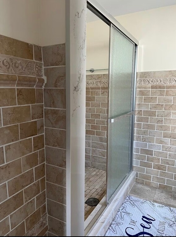 Building Photo - 300 Ocean St