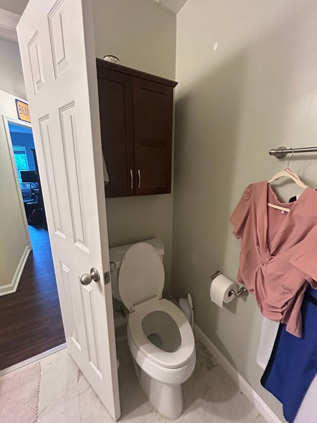 Building Photo - 6610 Cottontail Ct