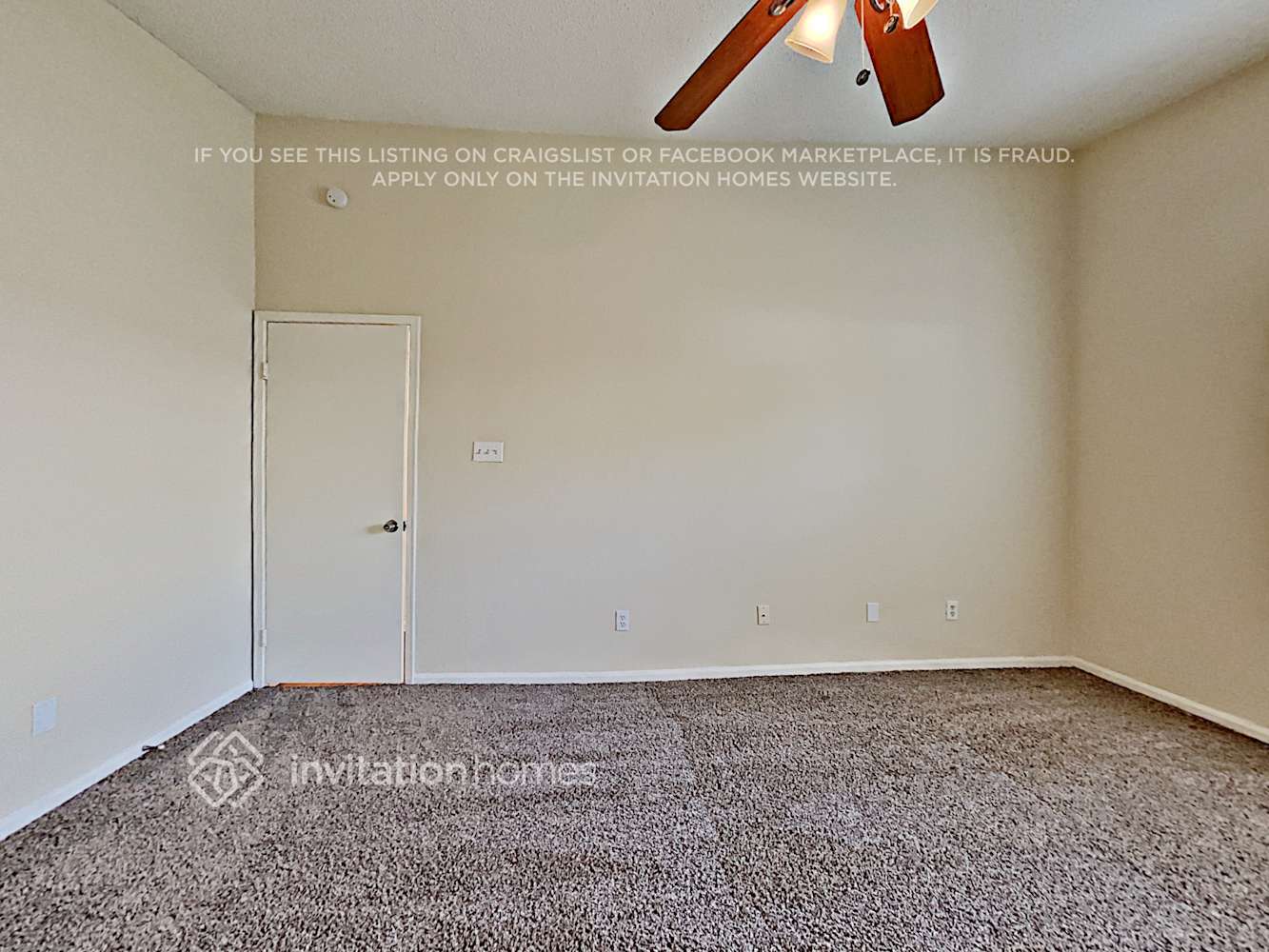 Building Photo - 5005 Colonial Dr