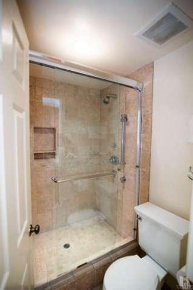 Building Photo - 2364 N Fernview St