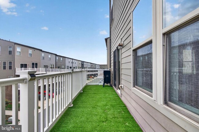 Building Photo - 10426 Ratcliffe Trl