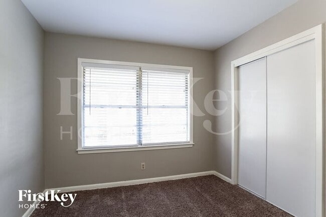 Building Photo - 5506 Berry Creek Dr