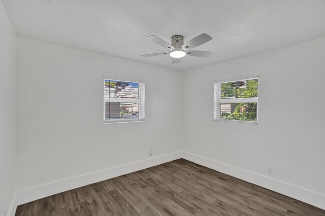 Building Photo - 1510 S 23rd Ave