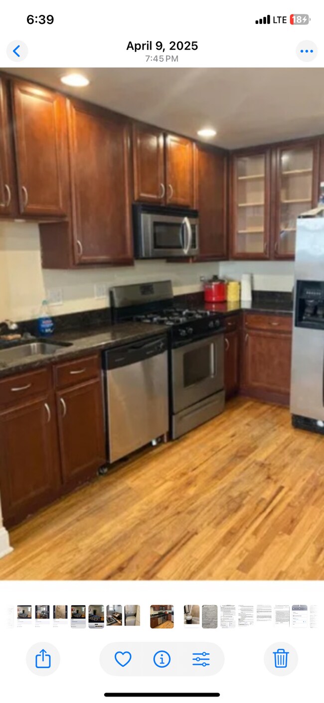 Building Photo - 4810 N Avers Ave