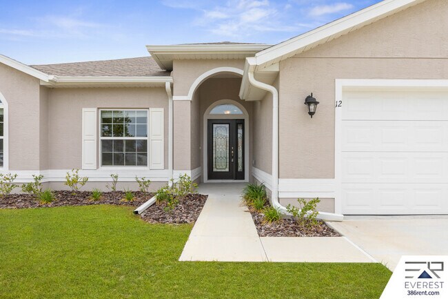 Building Photo - 12 Lysander Ln