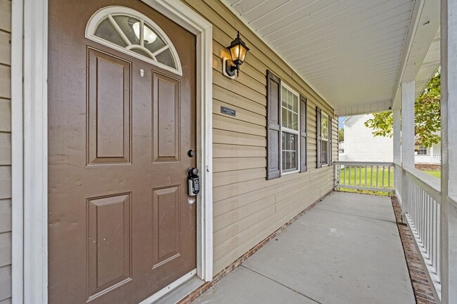 Building Photo - Welcome to Dartmoor Trail!