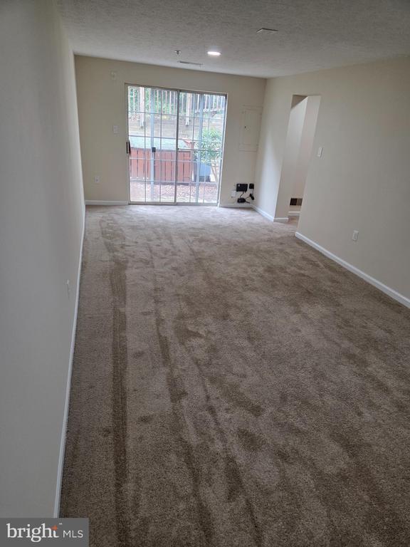 Building Photo - 4604 Deepwood Ct