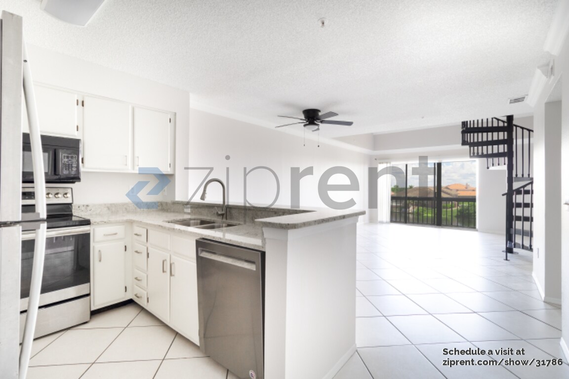 Building Photo - 2400 Feather Sound Dr