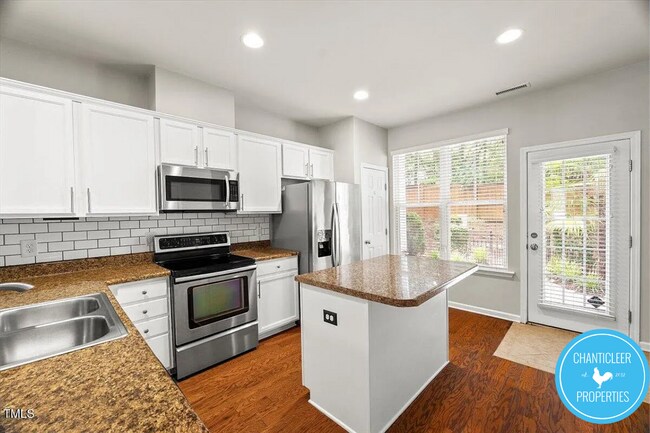 Building Photo - 3100 Berkeley Springs Pl