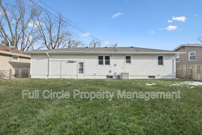 Building Photo - 803 N Christy St