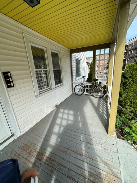 Front porch bike lock area - 121 Glenville Ave