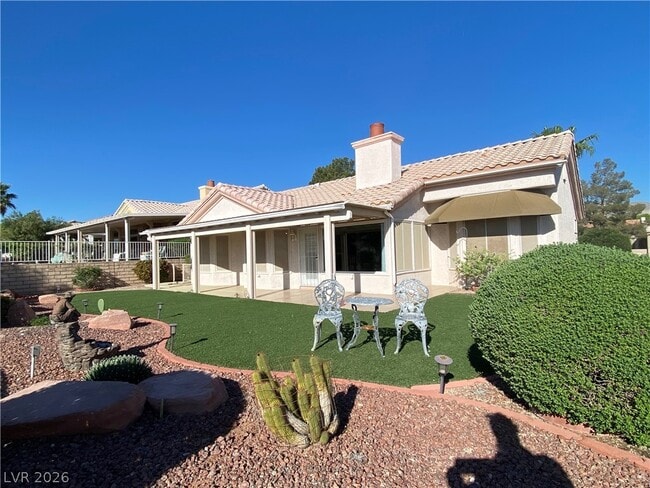 Building Photo - 2624 Breakers Creek Dr