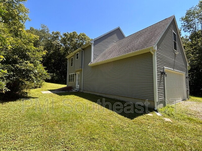 Building Photo - 124 Witter Rd