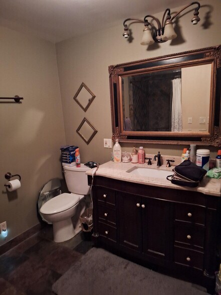 Building Photo - 10128 McBroom St