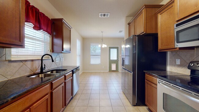 Building Photo - REDUCED RENT NOW $2,095!!!! CORNER LOT HOME IN COVE BY FORT HOOD!!!