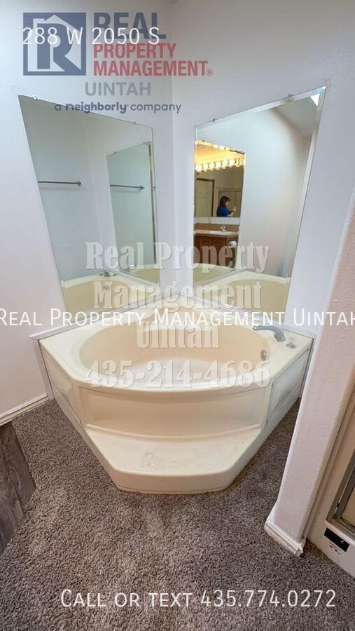 Building Photo - 288 2050 S