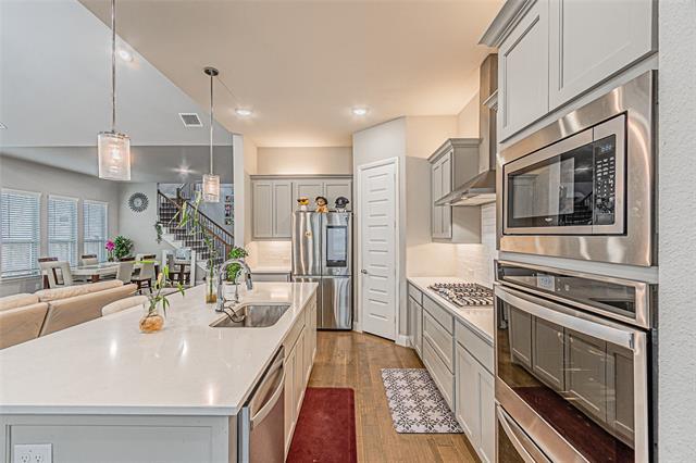 Building Photo - 13261 Jonata St