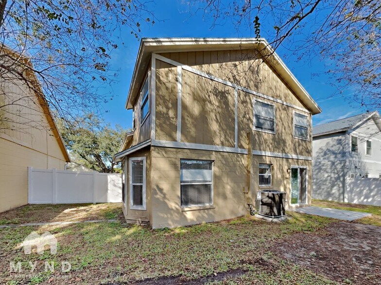 Building Photo - 1903 Brandon Brook Rd