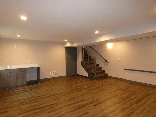 Building Photo - 7615 N Mercier Ct