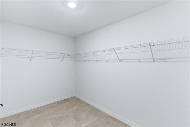 Building Photo - 3911 Treasure Oak Wy