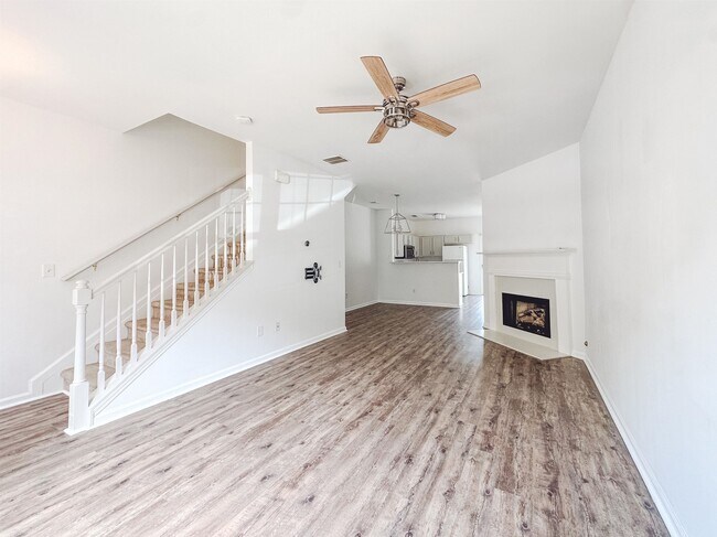 Building Photo - 3247 Hidden Cove Cir NW