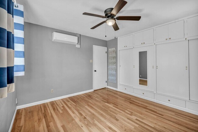 Building Photo - 620 Belgrave Ave