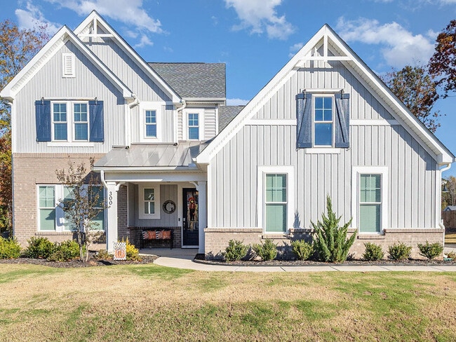 Building Photo - 300 W Amber Oak Dr