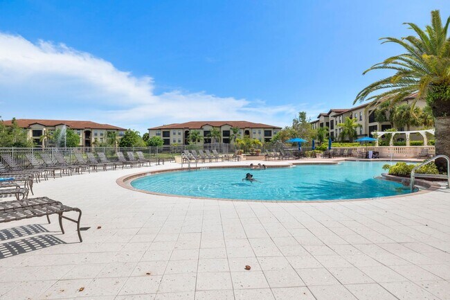 Building Photo - ANNUAL RENTAL - FULLY FURNISHED 1 BED / 1 ...