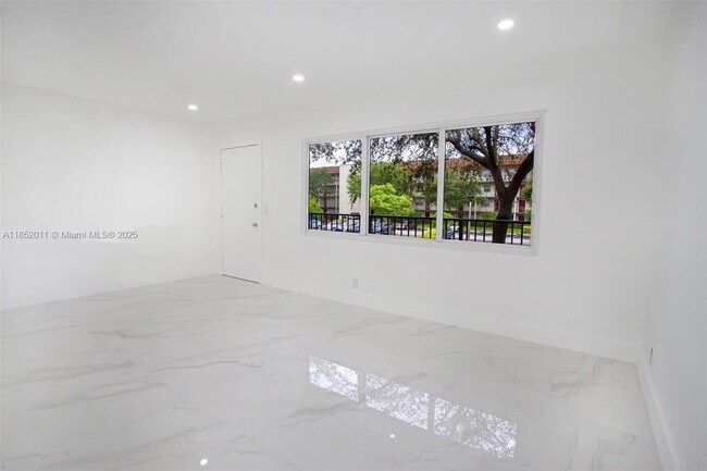 Building Photo - 13250 SW 7th Ct