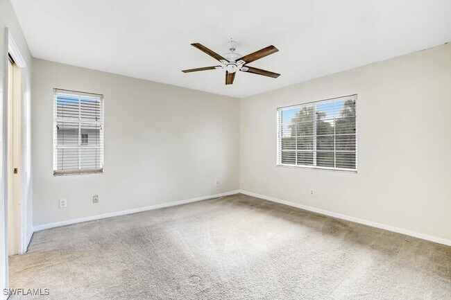 Building Photo - 260 Belina Dr