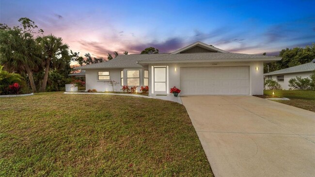Building Photo - 1600 Cardinal Ln