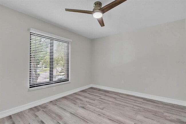 Building Photo - 4520 Pine Hollow Dr