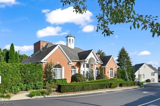 Building Photo - 216 Barringer Dr