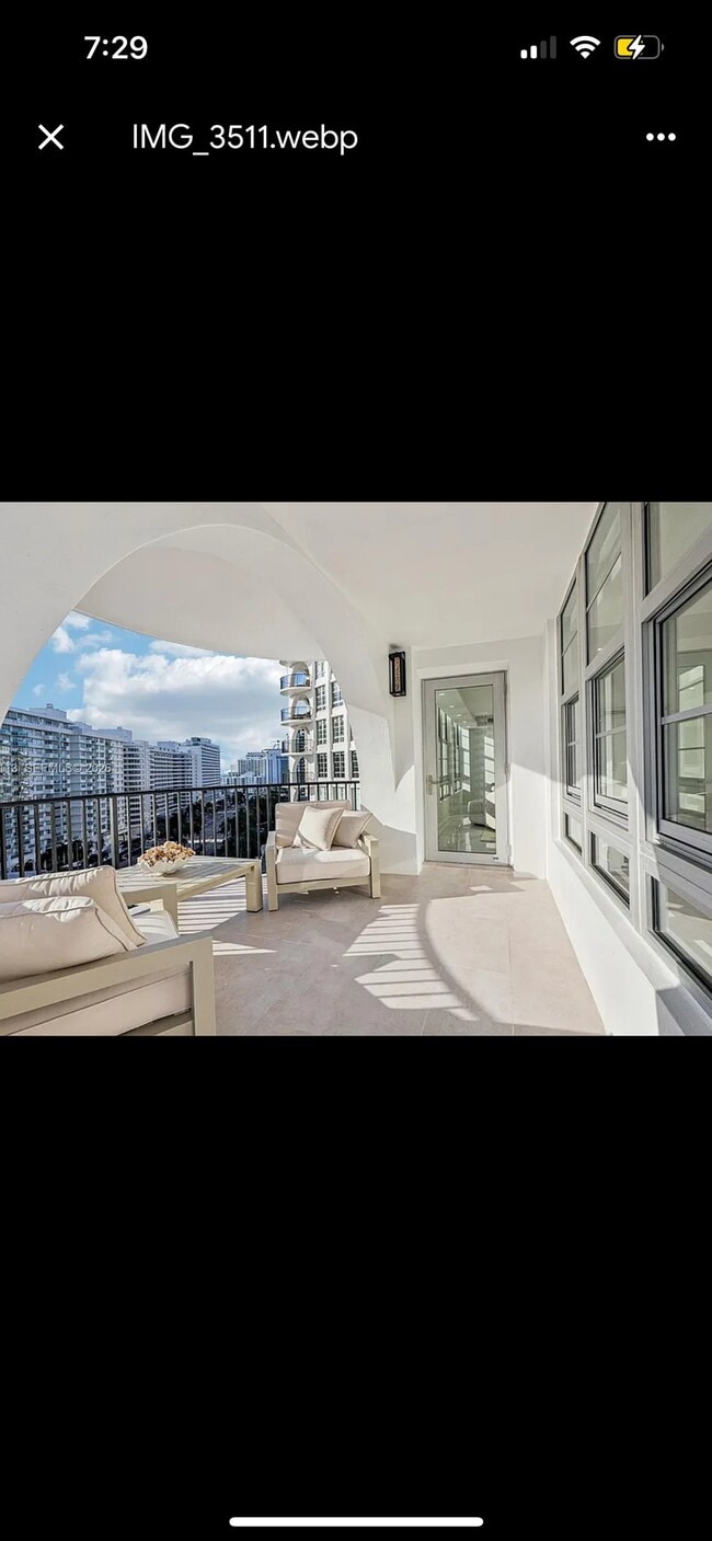 Building Photo - 5660 Collins Ave