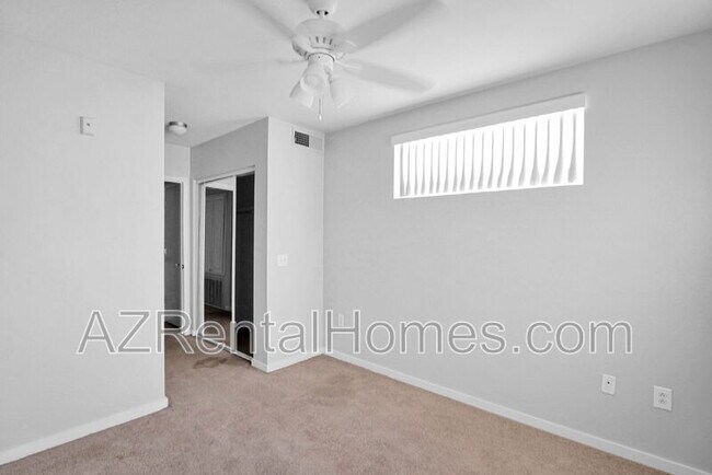 Building Photo - 3633 N 3rd Ave