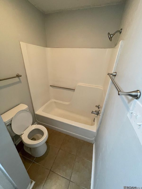 Building Photo - 5124 Brightside View Dr