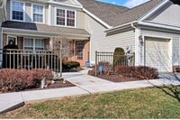 Building Photo - 121 Oak Hill Ln