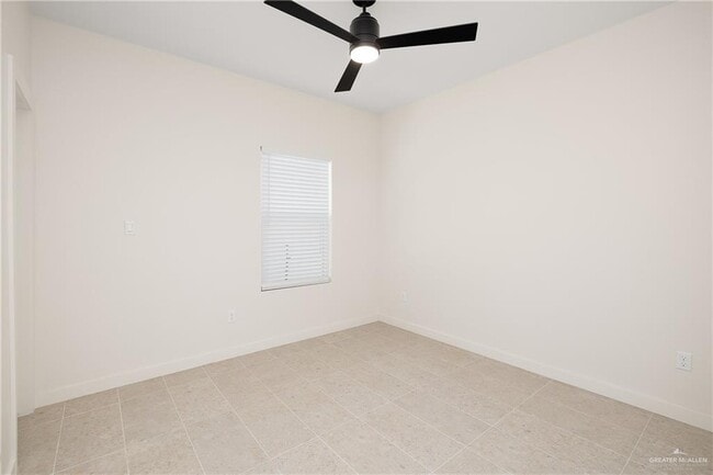 Building Photo - 19 S 25th St