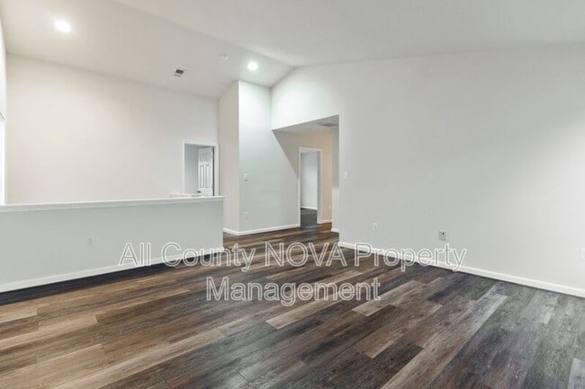 Building Photo - 9506 Whiteheart Dr