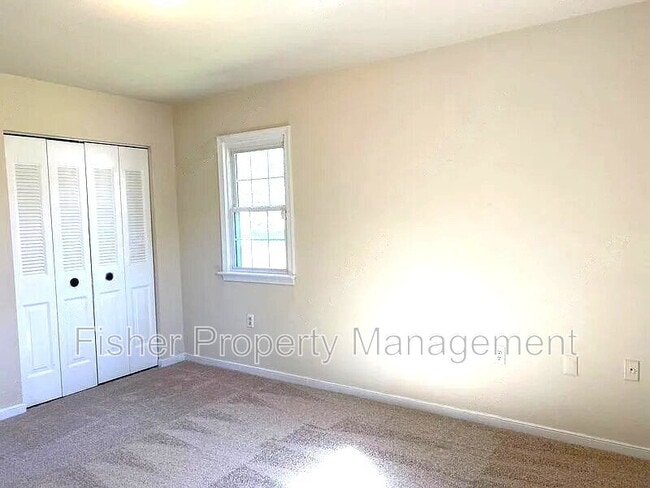 Building Photo - 4701 Craddock Ave