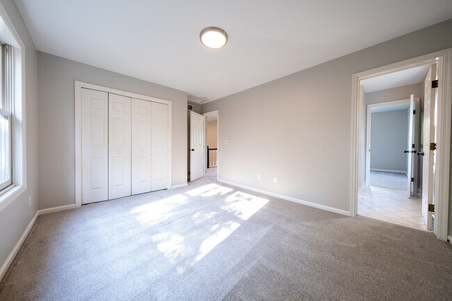 Building Photo - 14770 81st Ave N