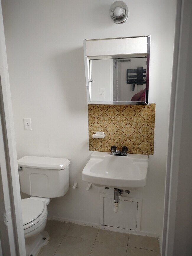 Building Photo - 5080 S 4420 W