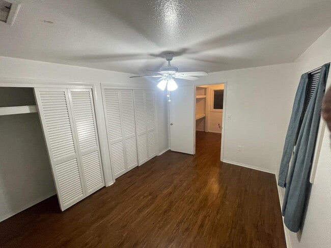 Building Photo - 12219 Hazen Ave