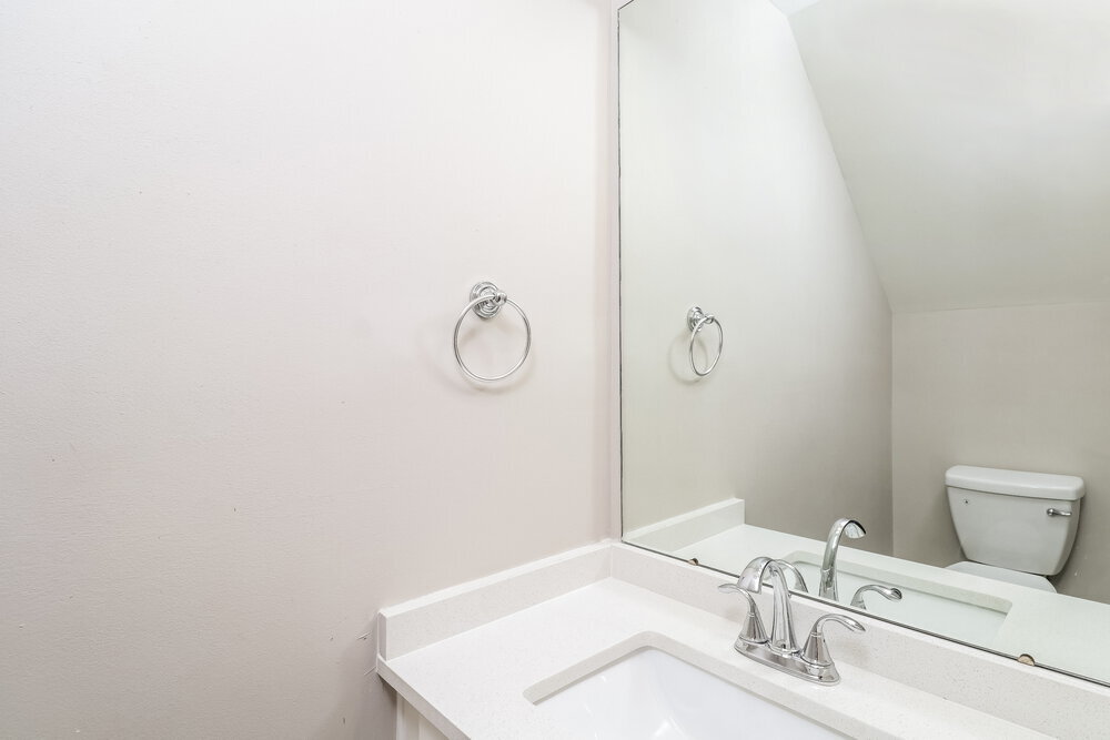 Building Photo - 11814 Nestar Pl