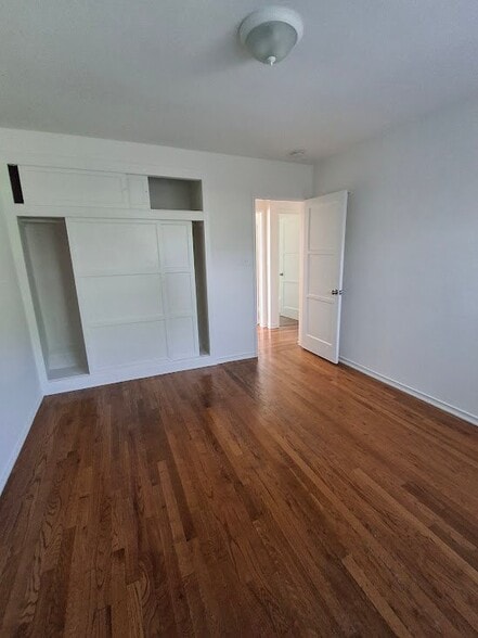 Building Photo - 724 S Old Ranch Rd