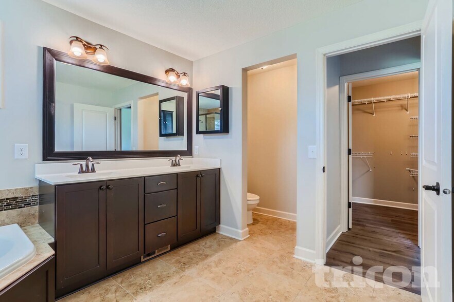 Building Photo - 3408 Ridgestone Way