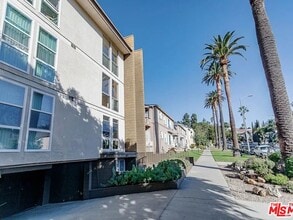 Building Photo - 1833 Normandie Ave
