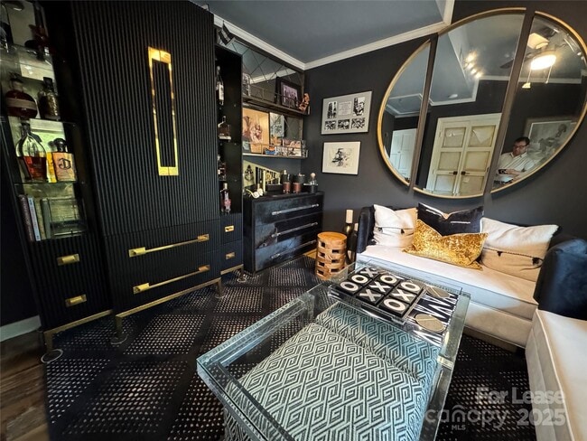 Building Photo - 210 Hargett Ct